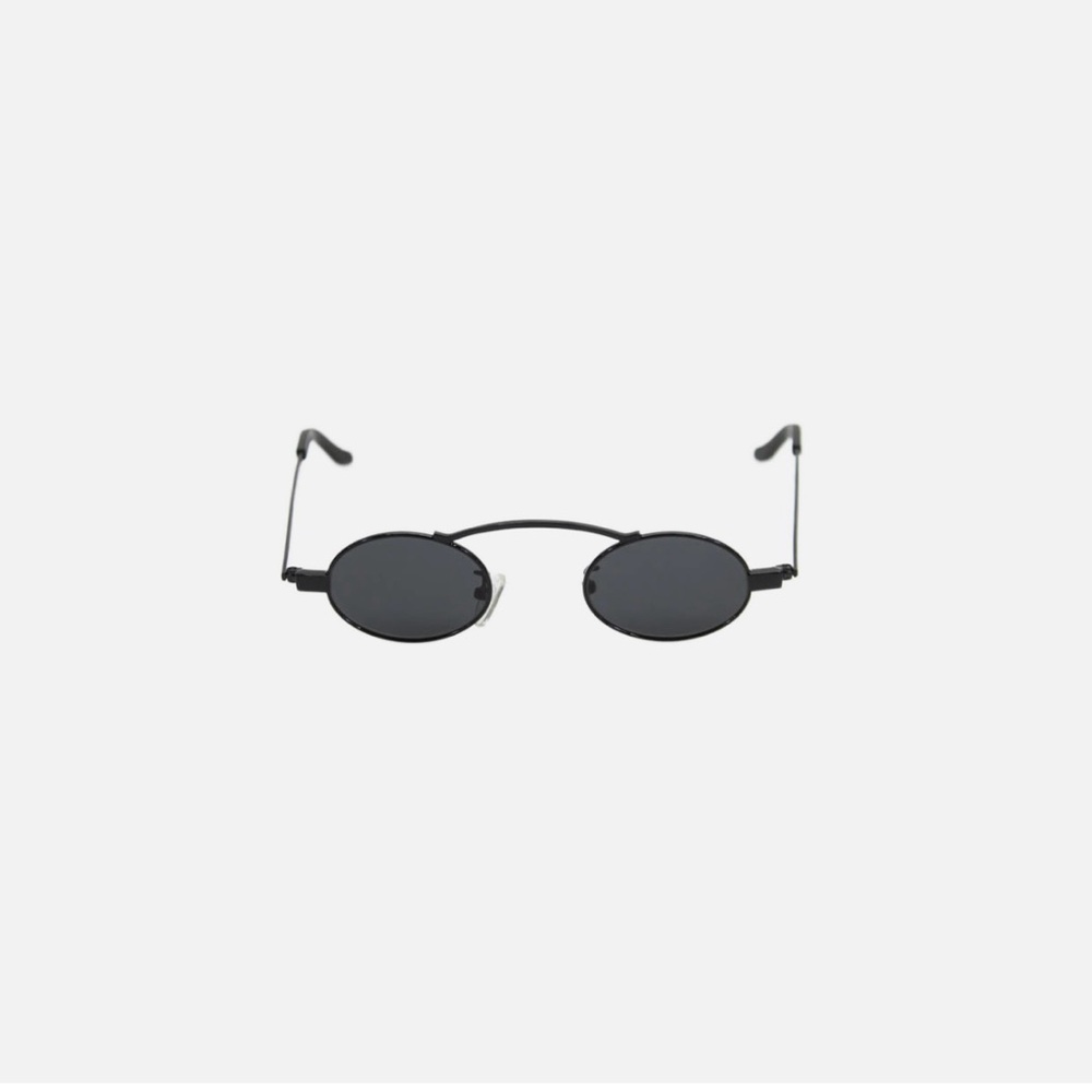 Roberi & Fraud Oval Sunglasses
